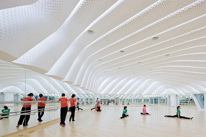 建筑設(shè)計(jì)欣賞:廣州歌劇院