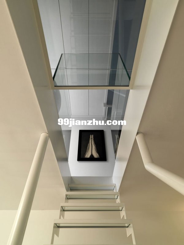 O(sh)Ӌ(j)FedericoDelrossoƷSTwinLofts