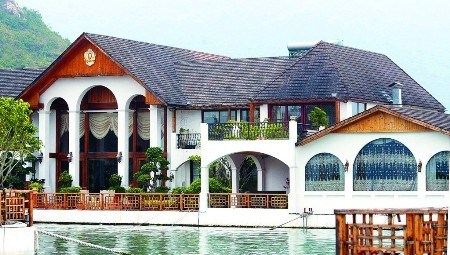 中國(guó)最給力的違章建筑深圳“海上皇宮”重生