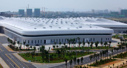 13億打造超豪華海景展館 國際會展中心成海口新地標(biāo)