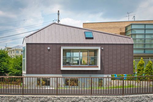 三角形建筑:日本東京的崛之內(nèi)住宅