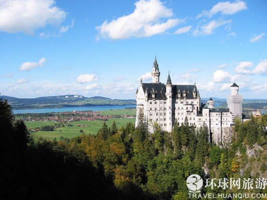 最接近童話的地方 德國新天鵝堡(圖)