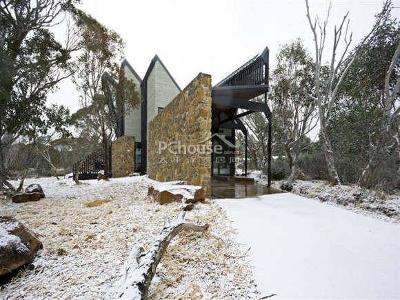 性感迷人的巢穴 澳大利亞滑雪后小屋設(shè)計(jì)